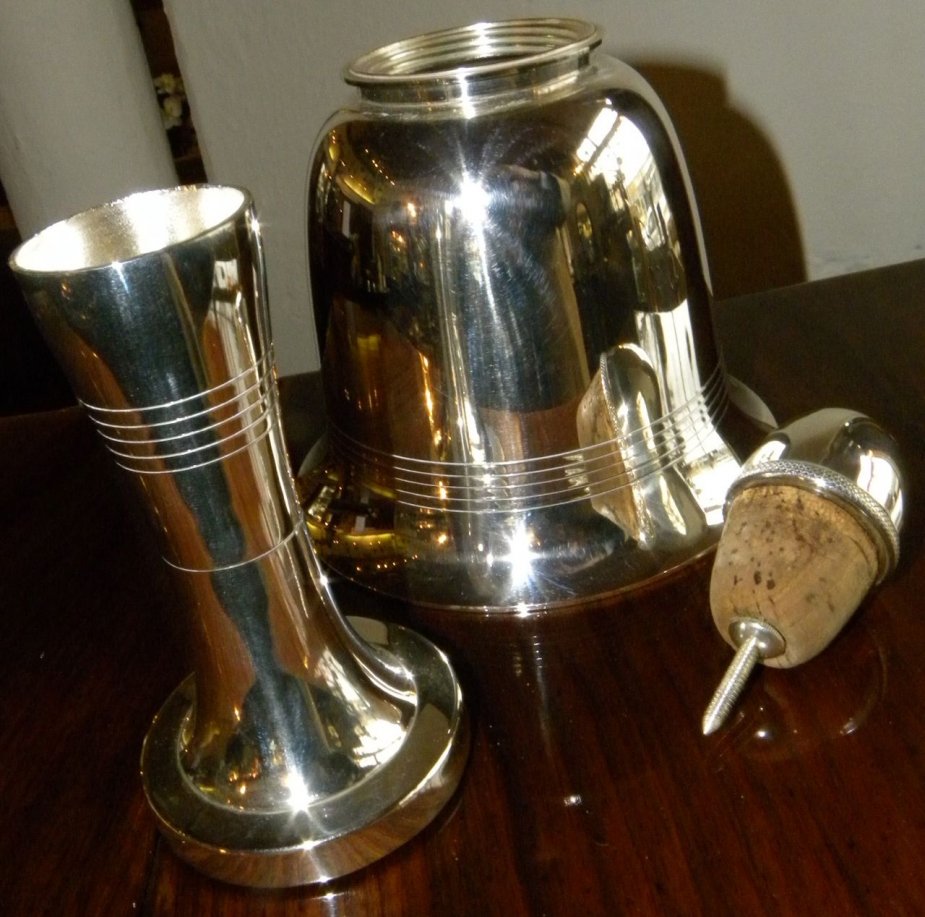 Dunhill Joy Bell Cocktail Shaker Made In England Modernism