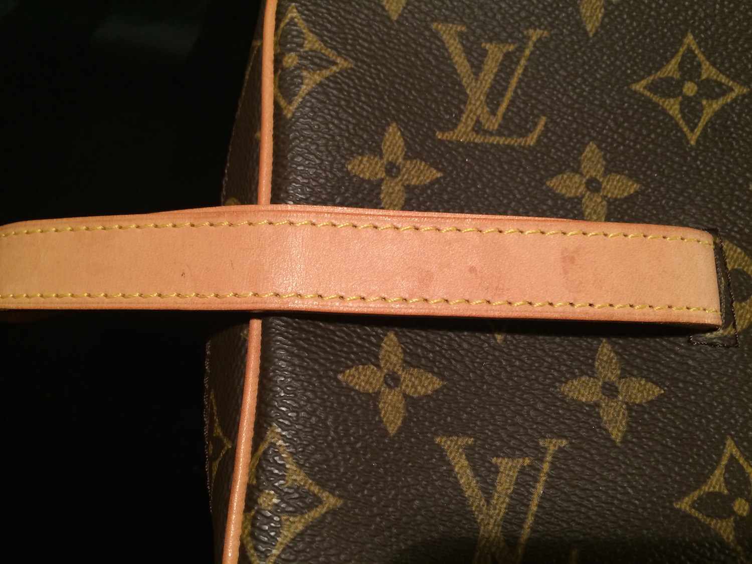 Louis Vuitton lv square bag monogram original leather version