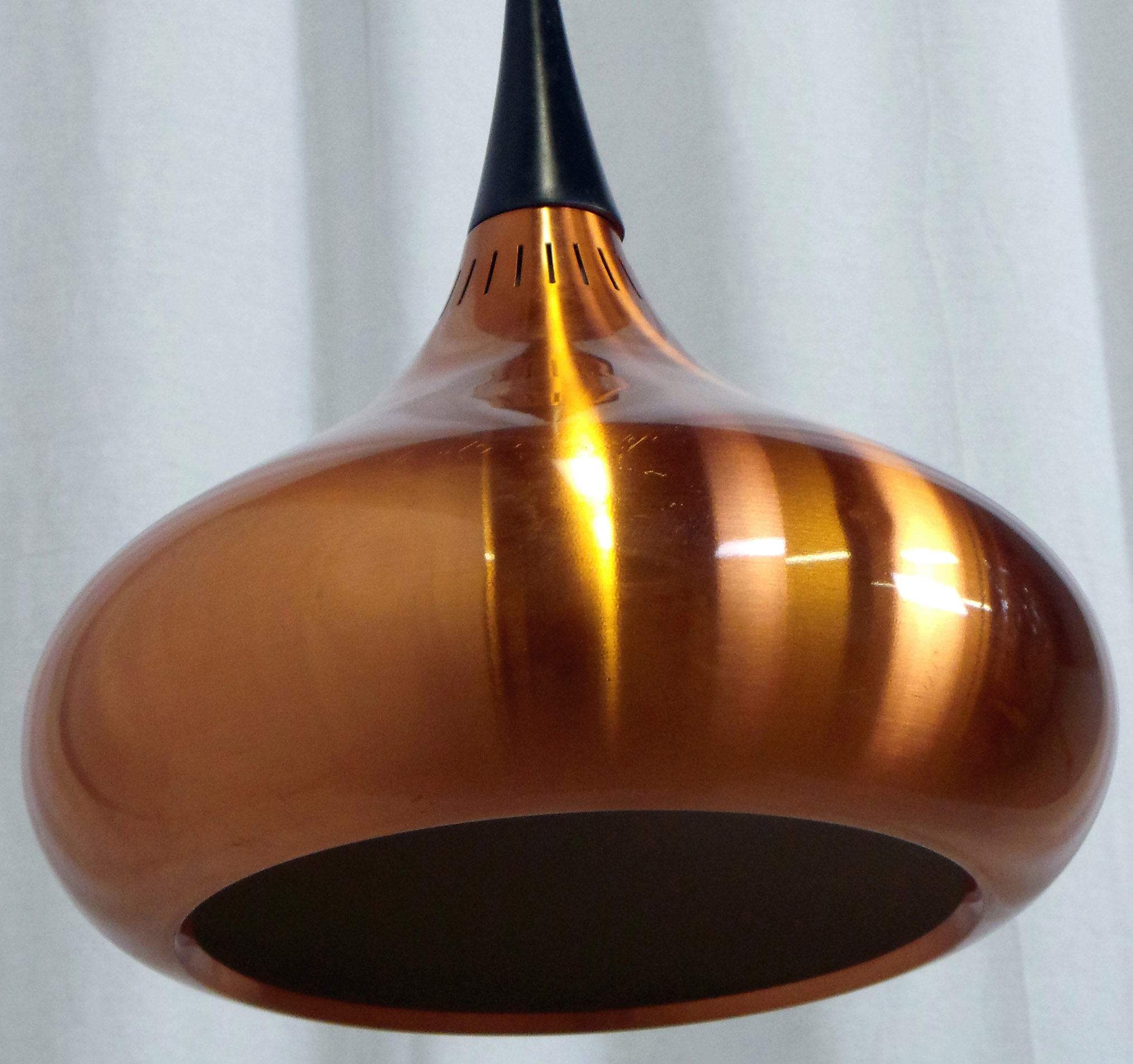 Two -Minor Orient- Pendant Lamps in Copper and Teak | Modernism